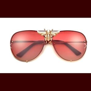 Lenz for the fall never worn very classy